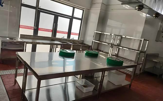 中央廚房廚具有哪些關(guān)鍵技術(shù)？瑞能廚具為你解答